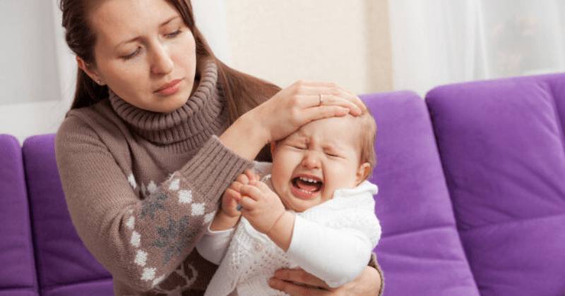 2. Daun jarak meredakan demam bayi
